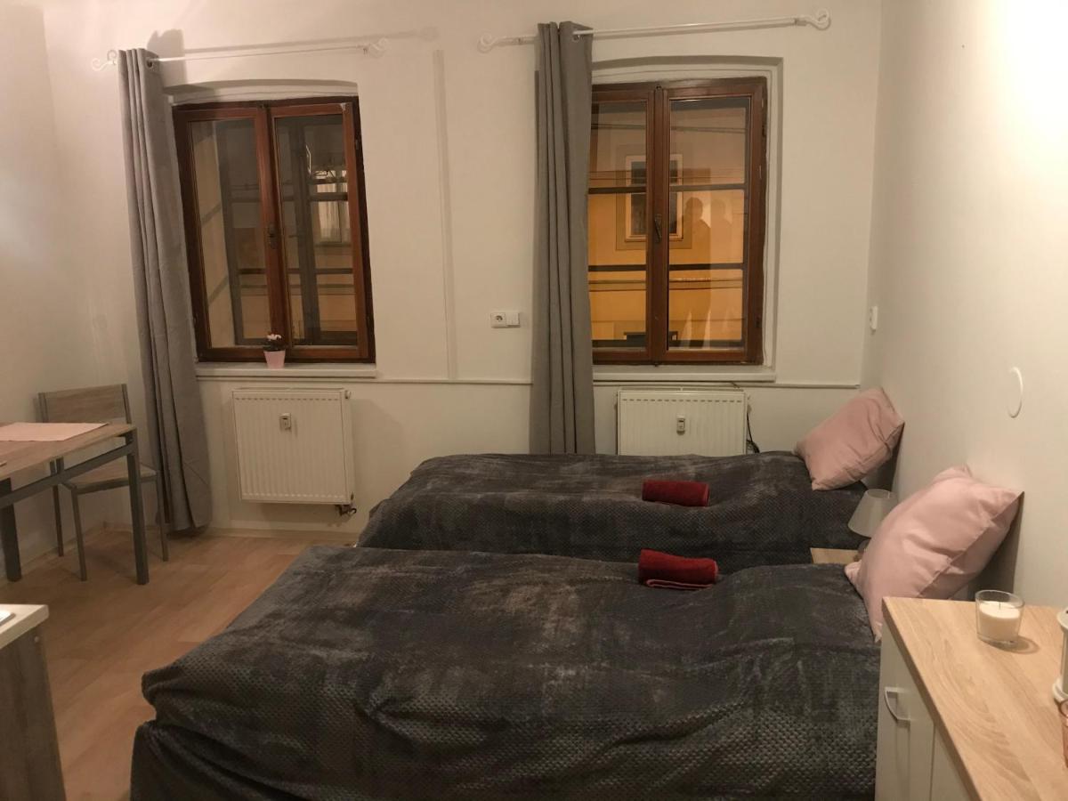 Old Town Apartments S12 Оломоуц Экстерьер фото