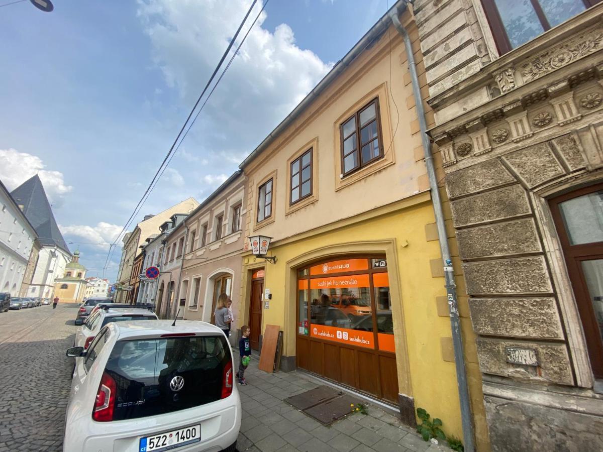Old Town Apartments S12 Оломоуц Экстерьер фото
